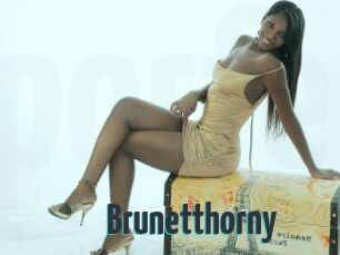 Brunetthorny