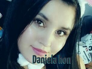 Daniela_hon