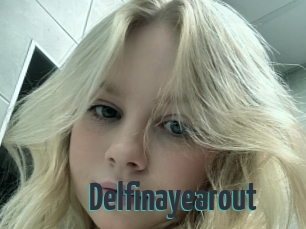 Delfinayearout