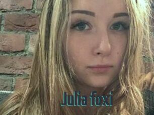 Julia_foxi