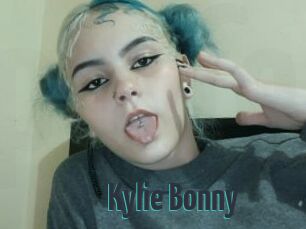 Kylie_Bonny