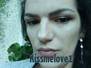Kissmelove1