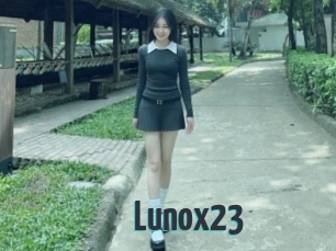 Lunox23
