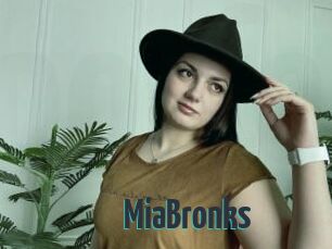 MiaBronks
