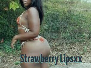 Strawberry_Lipsxx