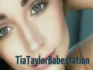 TiaTaylorBabestation