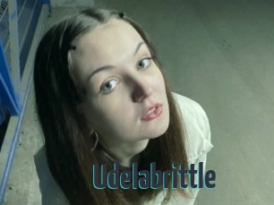 Udelabrittle