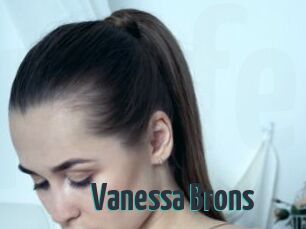 Vanessa_Brons
